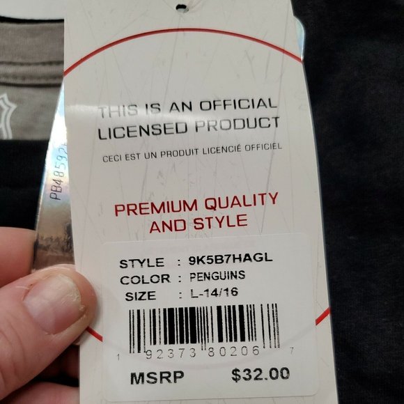 NWT Pittsburgh Penguins NHL Black Long Sleeve T-Shirt Youth Large New With Tags - Picture 3 of 7